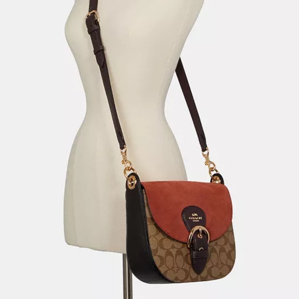 Nwt Coach bag in color block shoulder crossbody leather suede signature canevas